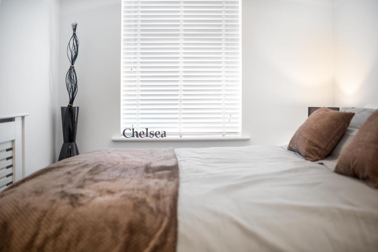 London's Modern Nuance - Battersea * Londra